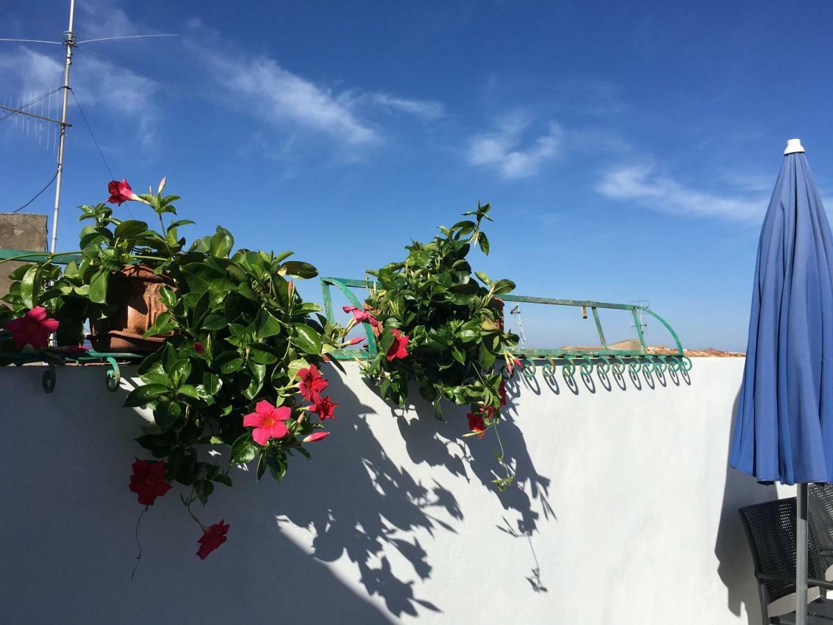 4 In Piazza Bed and Breakfast Sorso Buitenkant foto