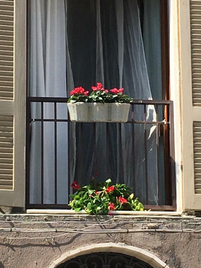 4 In Piazza Bed and Breakfast Sorso Buitenkant foto